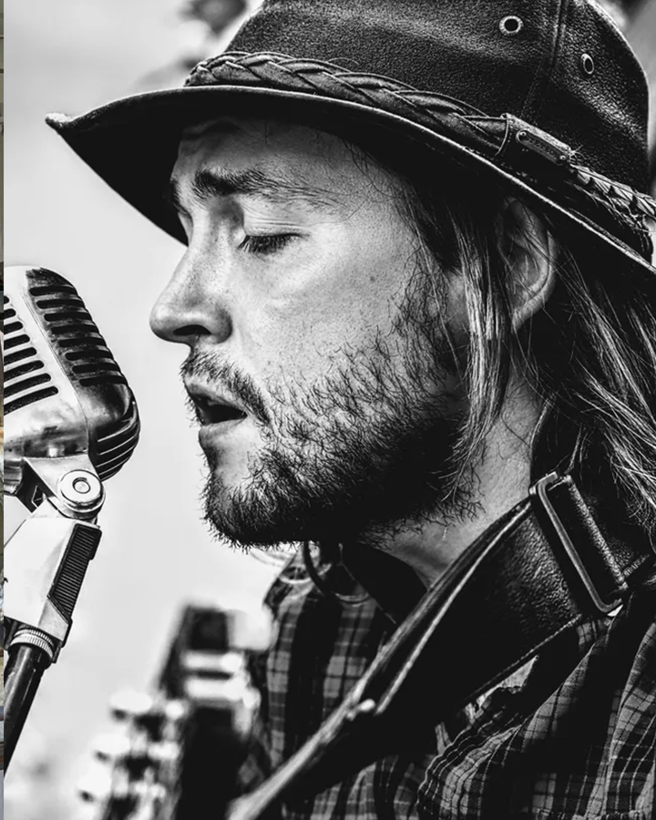 Musican Oliver Burdo